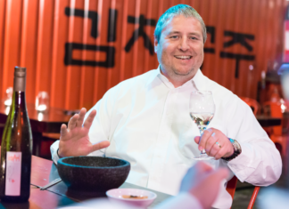 로렐라이 언덕에서 김치 담그는 와인메이커, 바인굿 부름의 로버트 부름