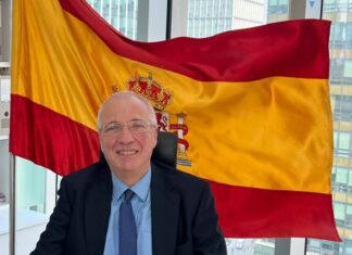한국에서의 5년 생활을 마무리 하고 오는 9월 떠나는 스페인 경제 상무부 다리오 사에스(Darío Sáez) 경제 상무 참사관