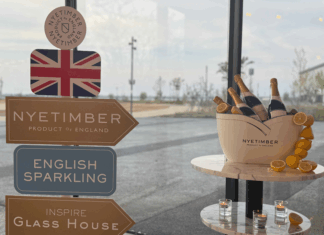 영국 최초, 최고의 스파클링 와인,나이팀버(Nyetimber)