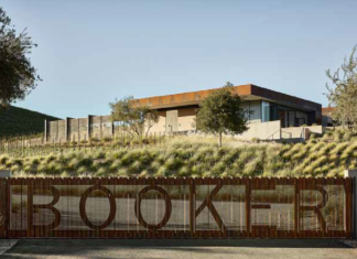 My Favorite Neighbor 이웃에서 시작된 위대한 이야기